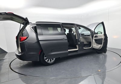 2018 Chrysler Pacifica Touring Plus