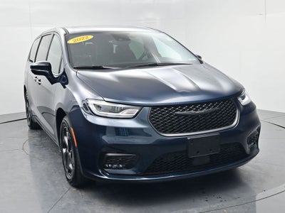 2022 Chrysler Pacifica Hybrid Limited