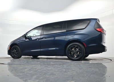 2022 Chrysler Pacifica Hybrid Limited