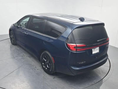 2022 Chrysler Pacifica Hybrid Limited