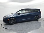 2022 Chrysler Pacifica Hybrid Limited