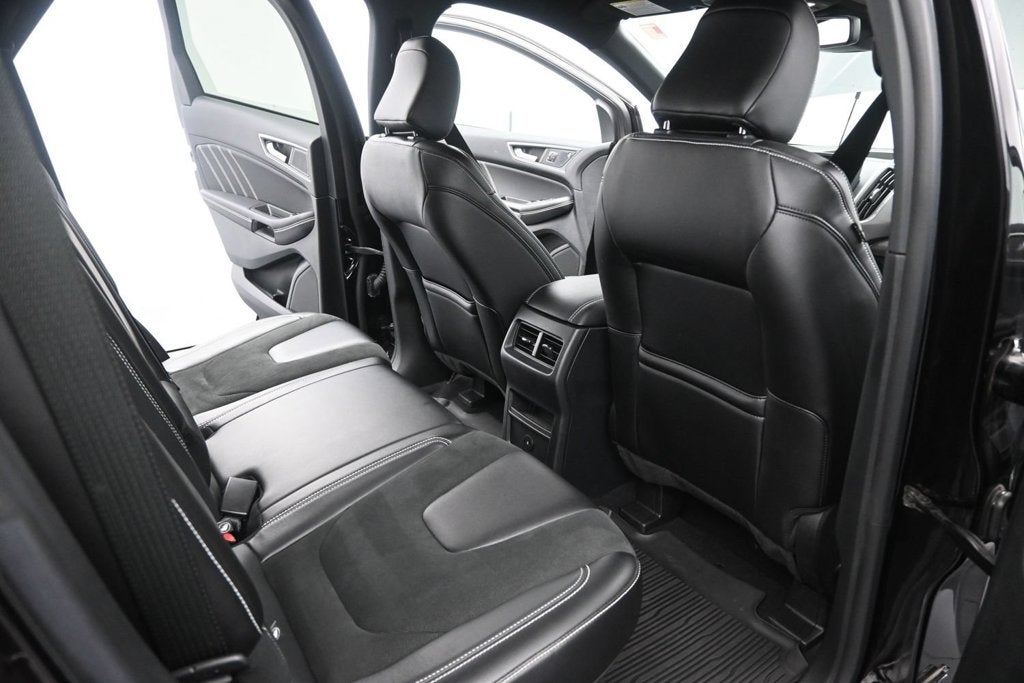 2023 Ford Edge ST