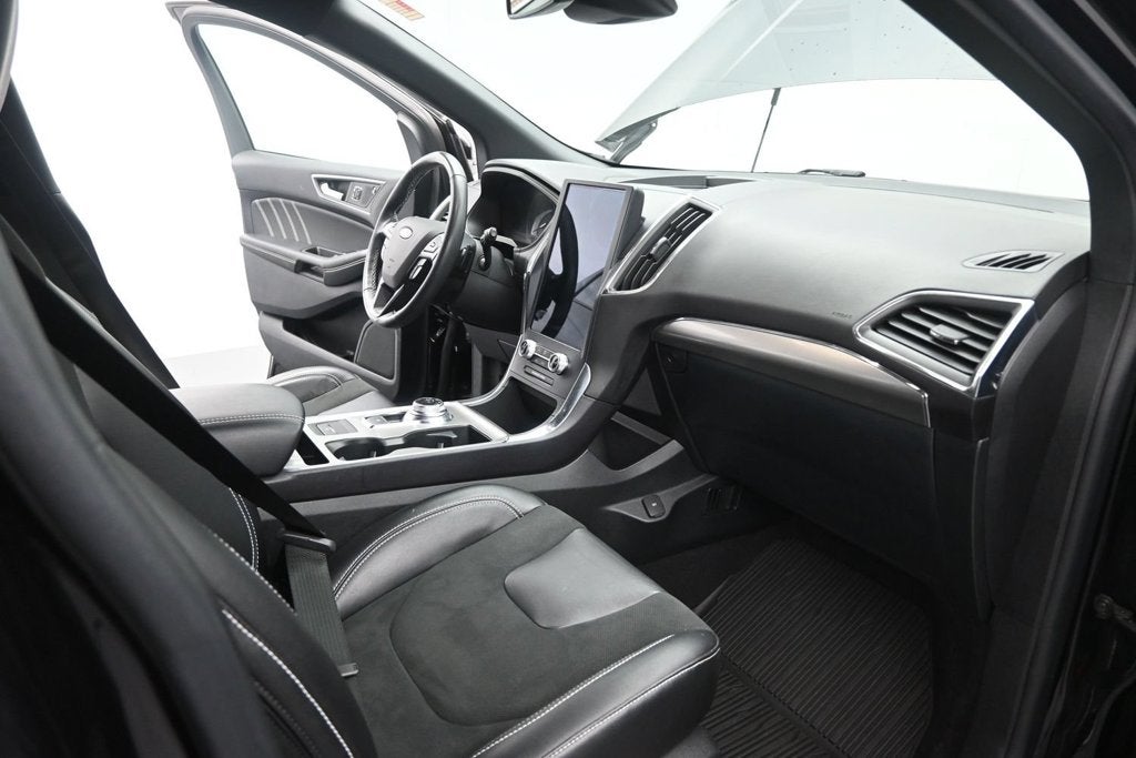 2023 Ford Edge ST