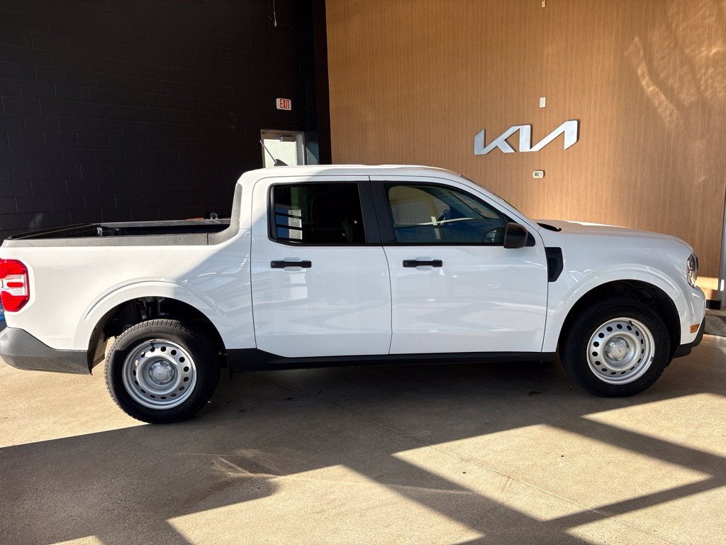2023 Ford Maverick XL