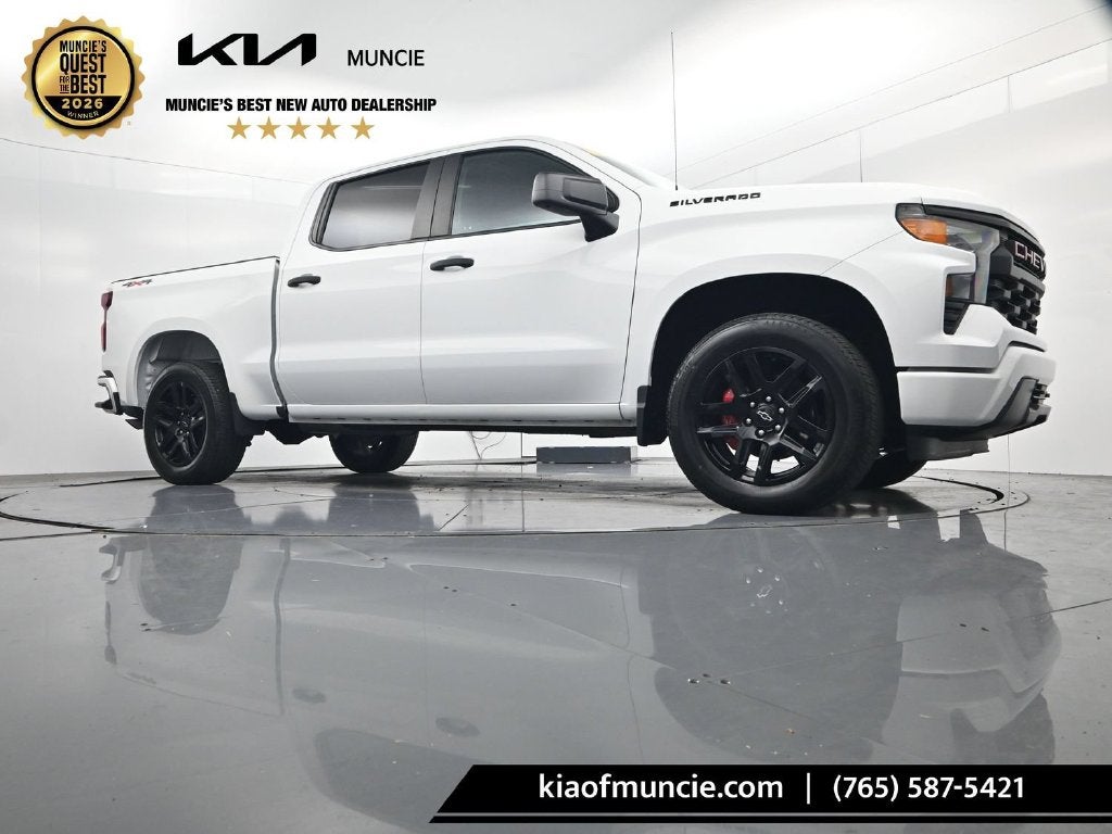 2023 Chevrolet Silverado 1500 Custom
