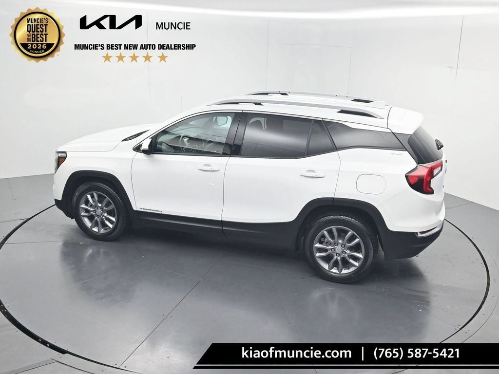 2024 GMC Terrain SLT