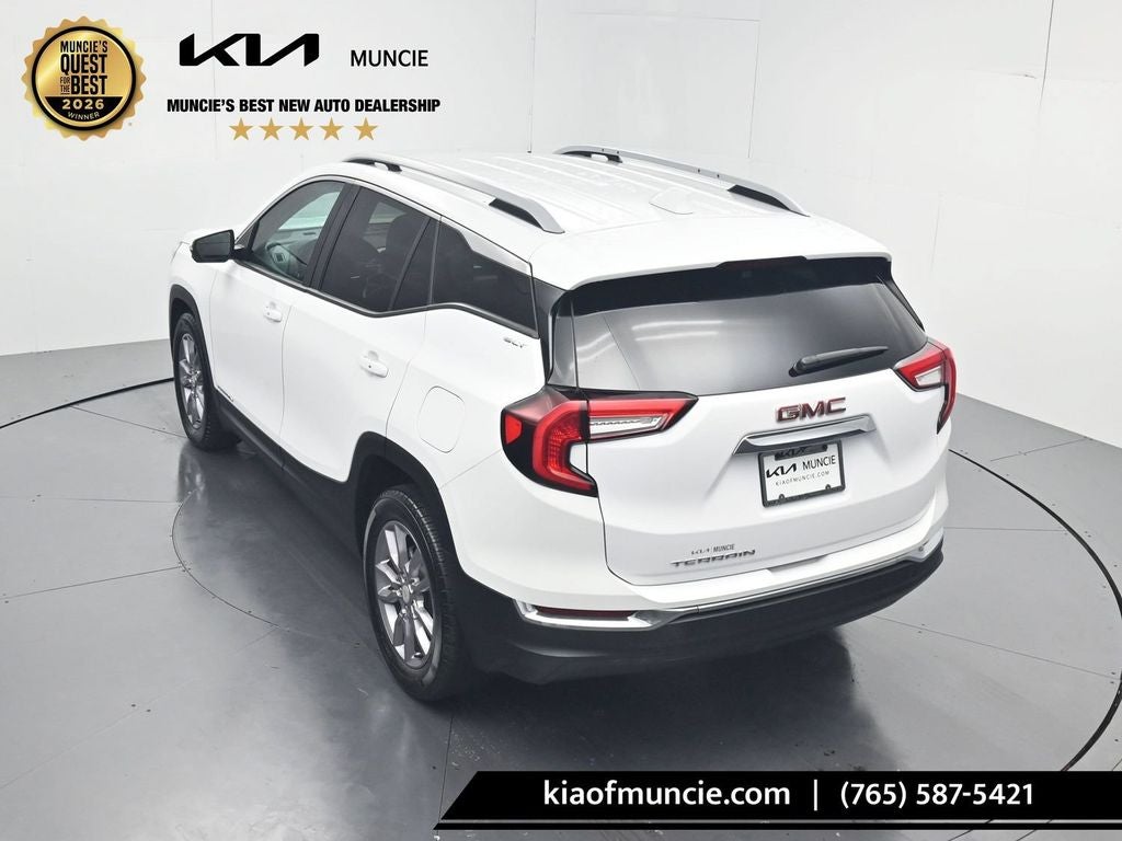 2024 GMC Terrain SLT