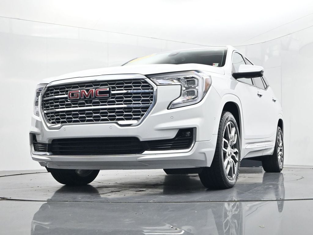 2023 GMC Terrain Denali