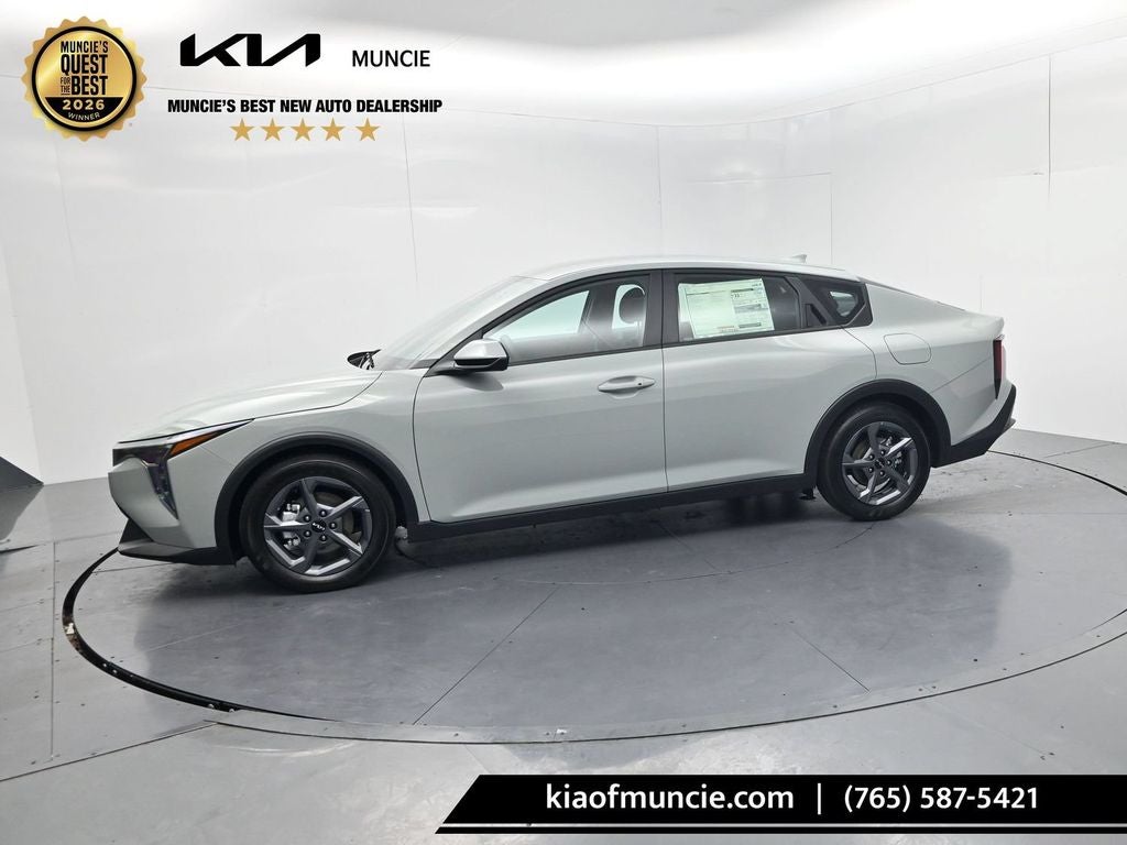 2026 Kia K4 LXS