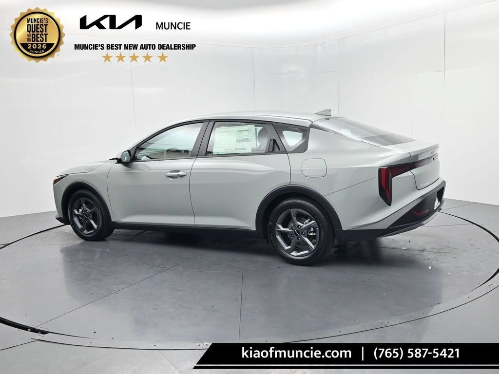 2026 Kia K4 LXS