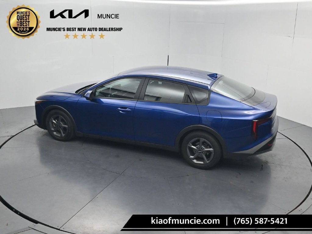 2025 Kia K4 LXS