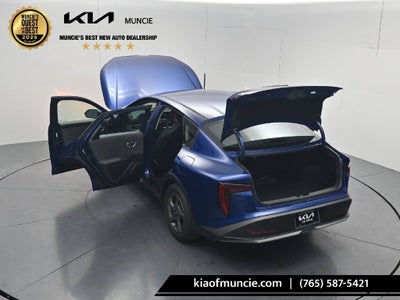 2025 Kia K4 LXS