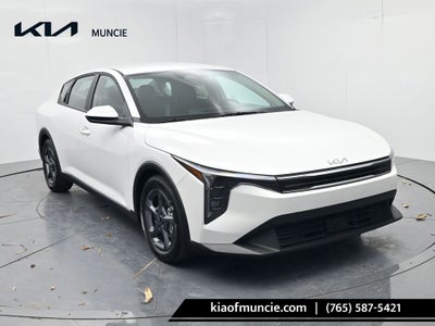 2026 Kia K4 LXS