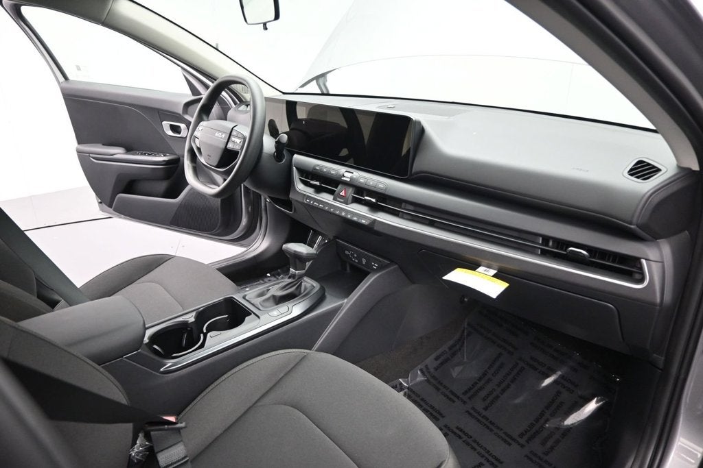 2027 Kia K4 LXS