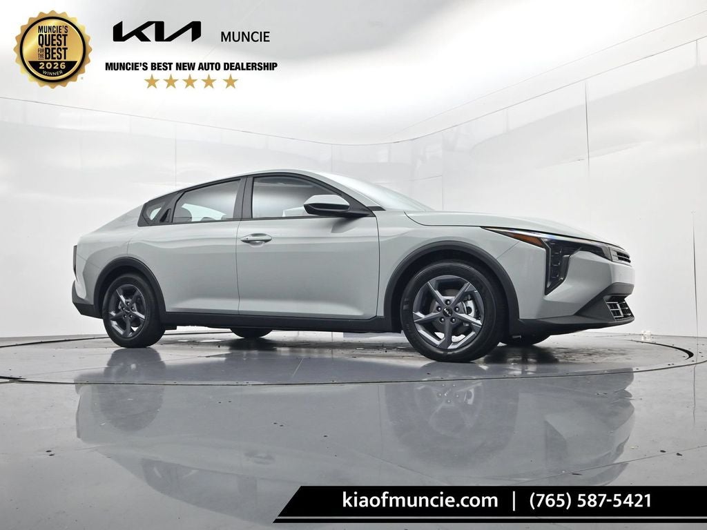 2026 Kia K4 LXS