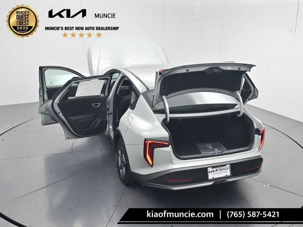 2026 Kia K4 LXS