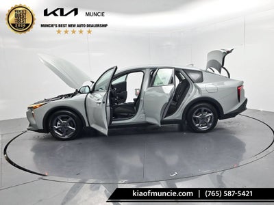 2026 Kia K4 LXS