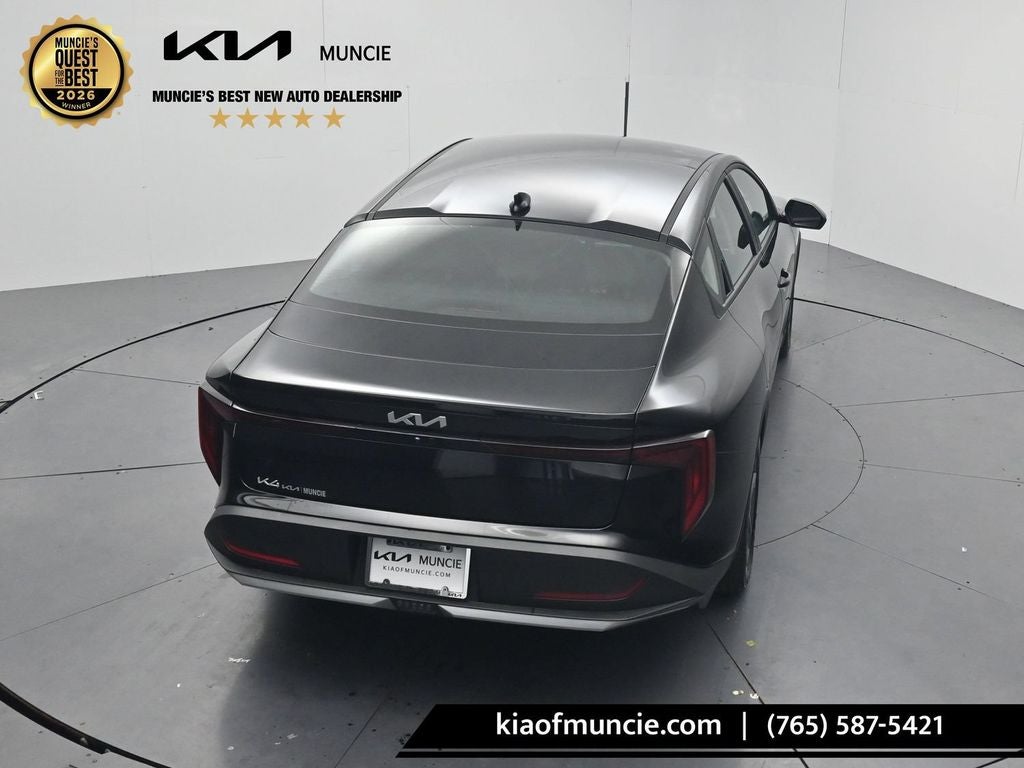 2026 Kia K4 LXS