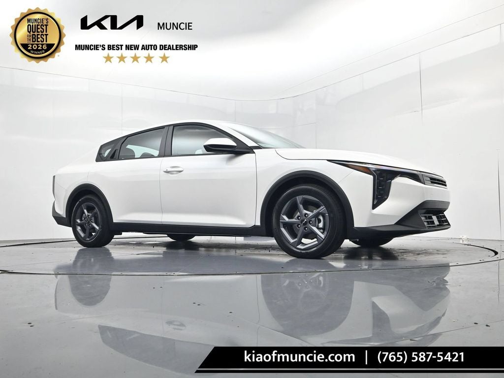 2026 Kia K4 LXS