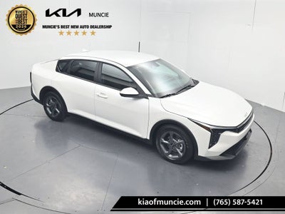 2026 Kia K4 LXS