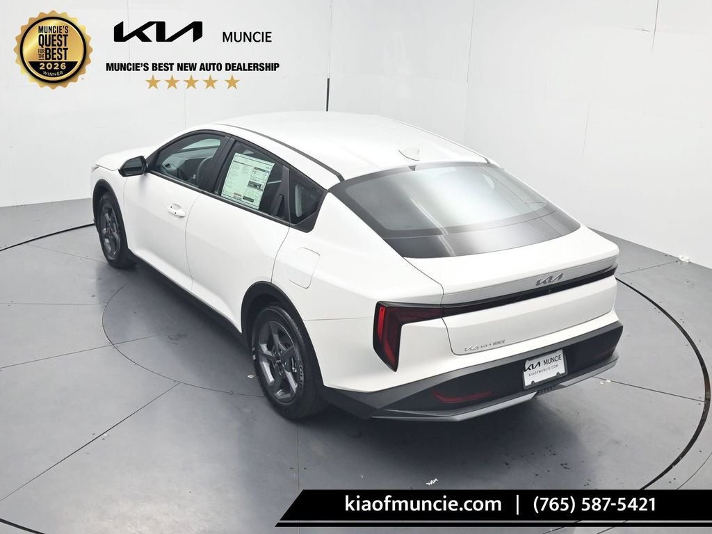 2026 Kia K4 LXS