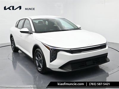 2025 Kia K4 LXS