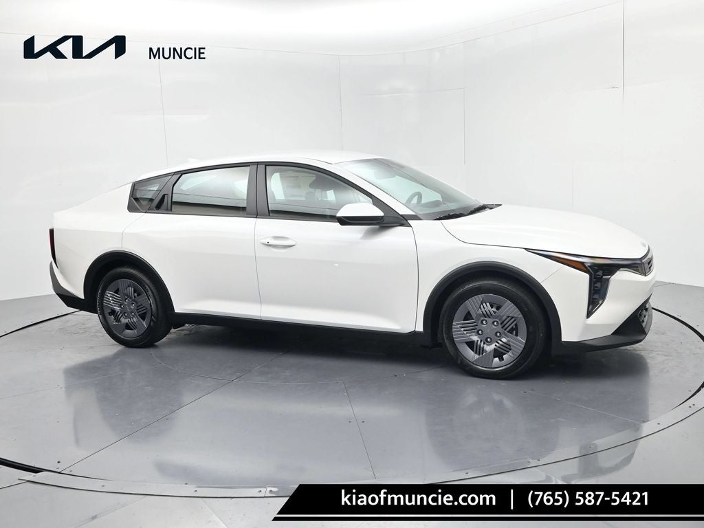 2026 Kia K4 LX