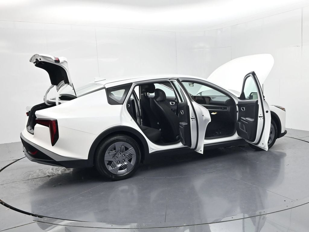 2026 Kia K4 LX