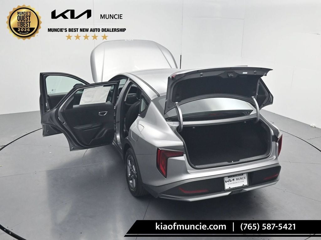 2026 Kia K4 LXS