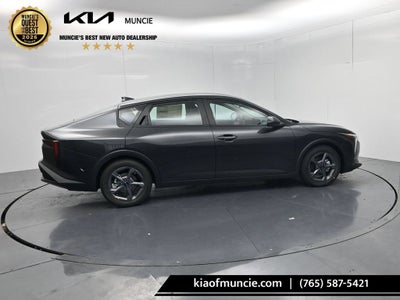 2026 Kia K4 LXS