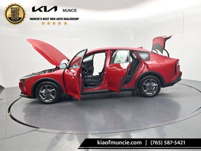 2026 Kia K4 LXS