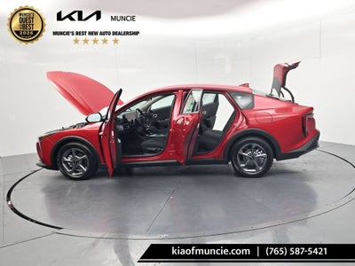 2026 Kia K4 LXS