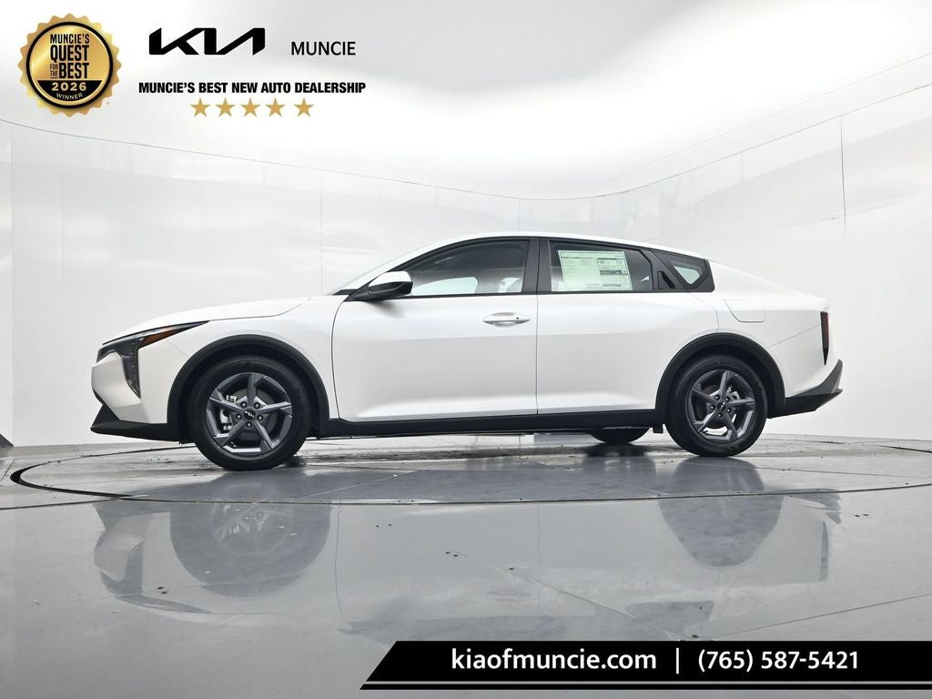 2026 Kia K4 LXS