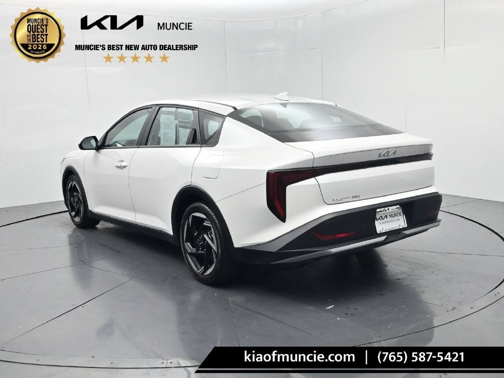 2025 Kia K4 EX