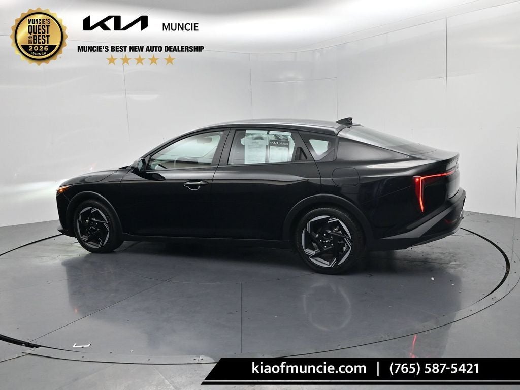 2025 Kia K4 EX