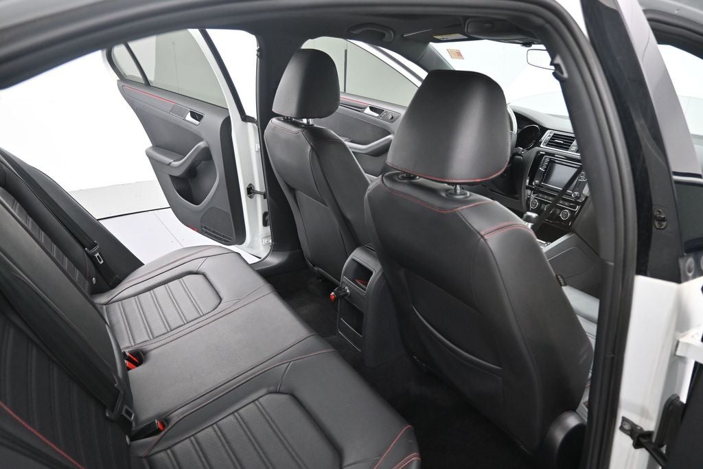 2018 Volkswagen Jetta GLI 2.0