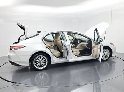 2018 Toyota Camry XLE
