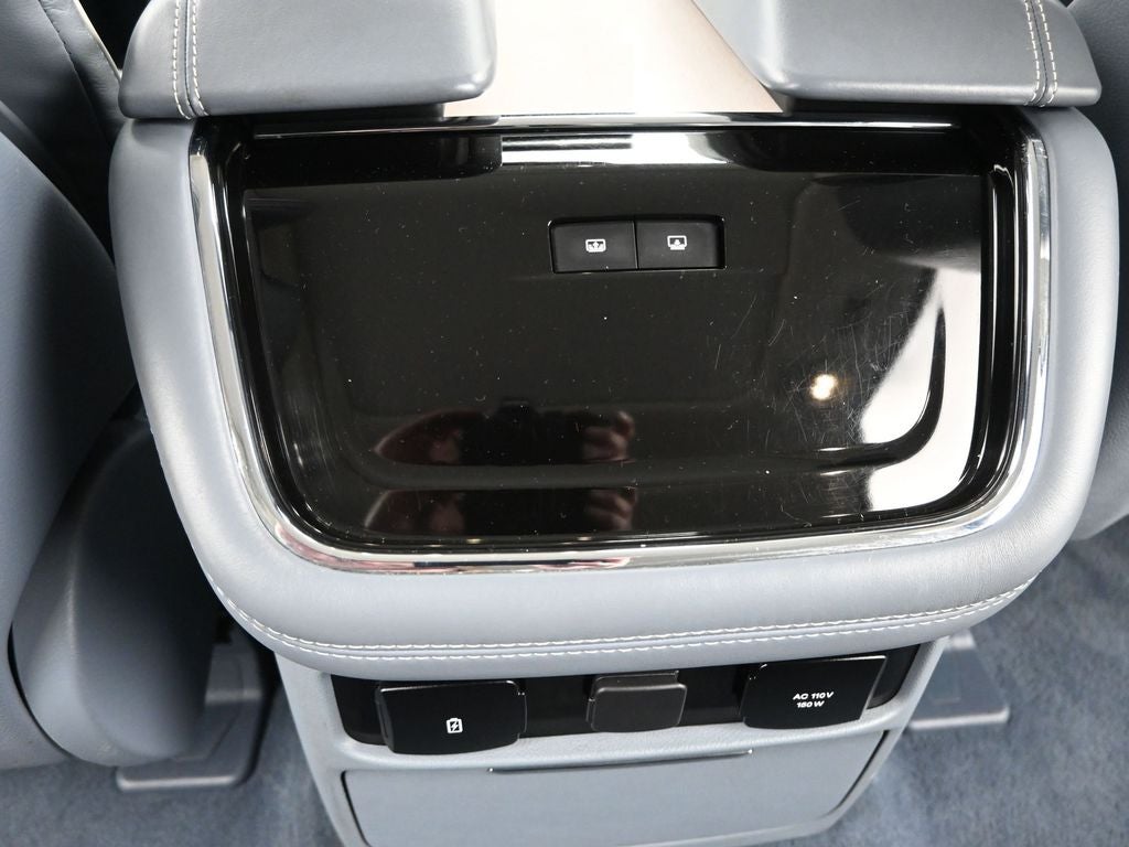 2022 Lincoln Navigator Black Label