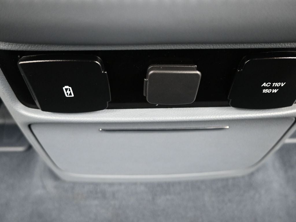 2022 Lincoln Navigator Black Label