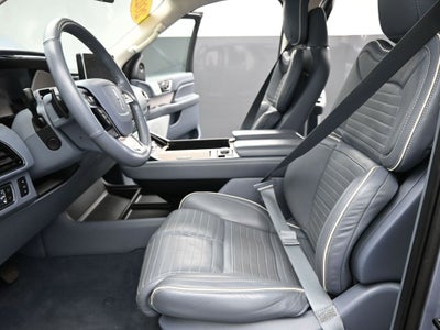 2022 Lincoln Navigator Black Label