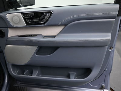2022 Lincoln Navigator Black Label