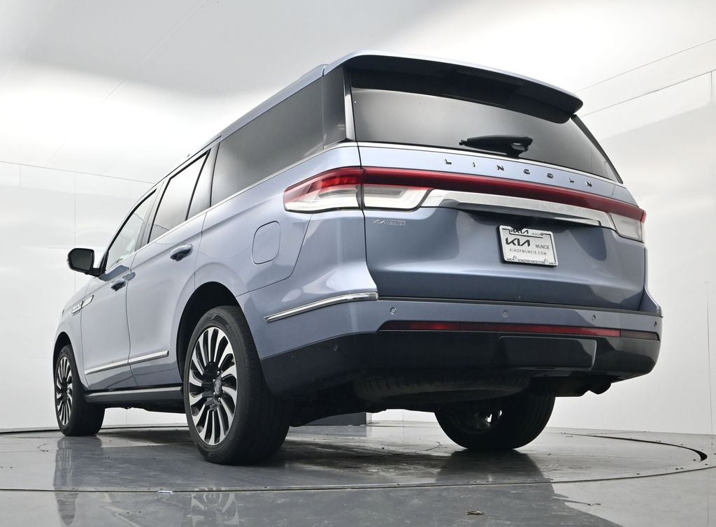 2022 Lincoln Navigator Black Label