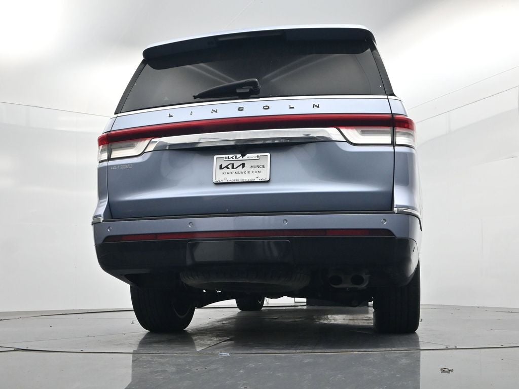 2022 Lincoln Navigator Black Label