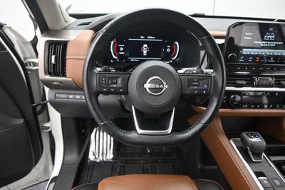 2022 Nissan Pathfinder Platinum