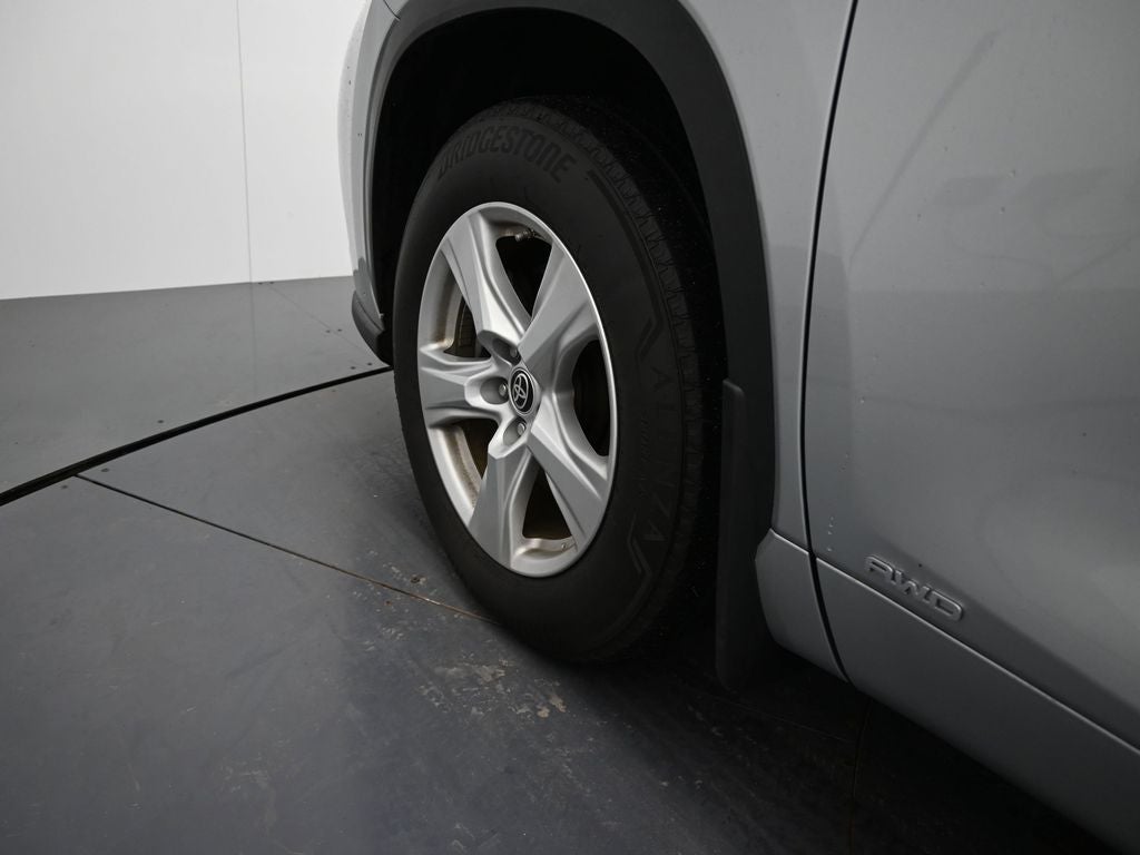 2023 Toyota Highlander Hybrid LE