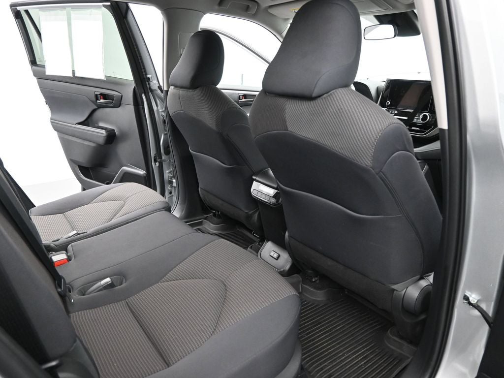 2023 Toyota Highlander Hybrid LE