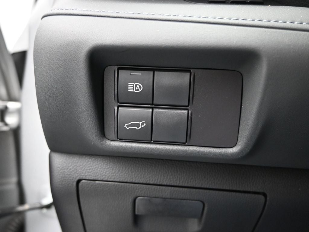 2023 Toyota Highlander Hybrid LE