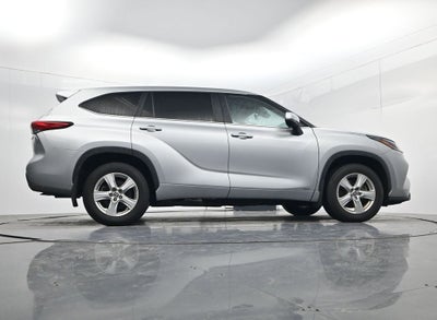 2023 Toyota Highlander Hybrid LE
