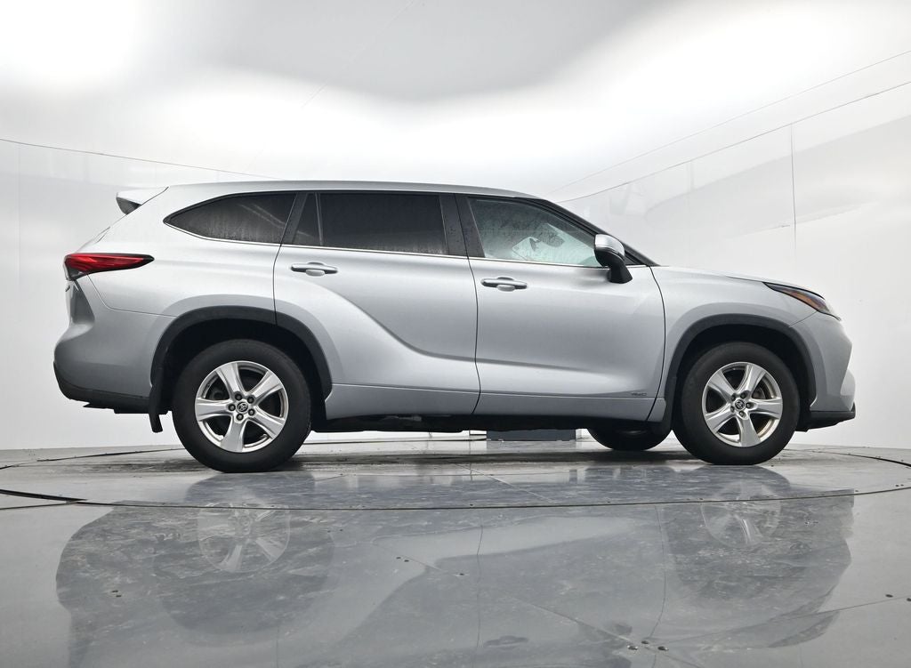 2023 Toyota Highlander Hybrid LE