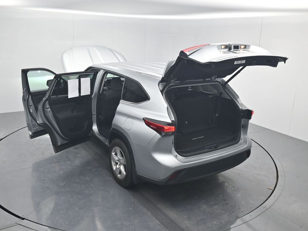 2023 Toyota Highlander Hybrid LE